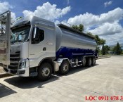 Chenglong 5 chân bồn chở cám 33 khối bơm thổi khí nén