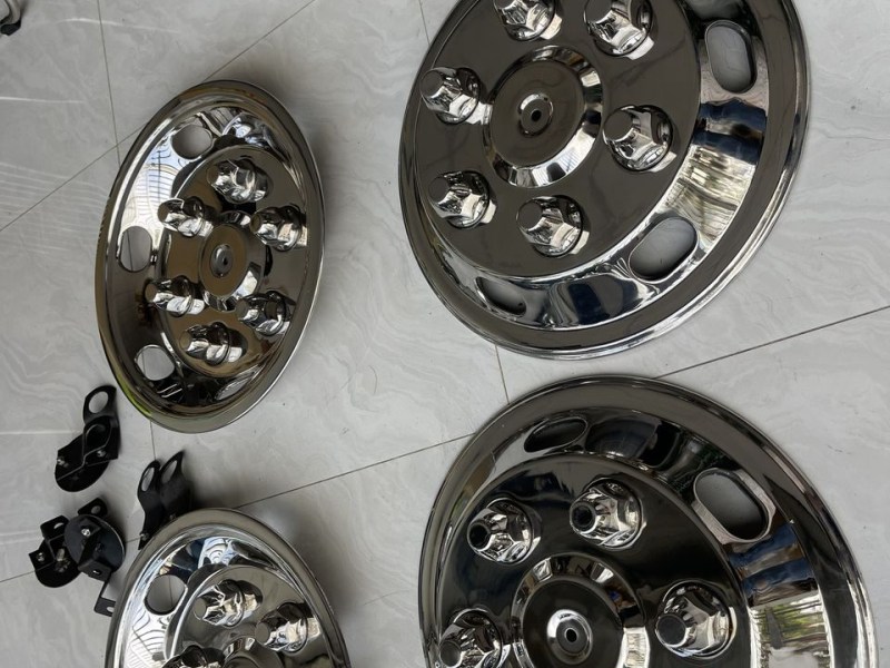 Chụp mâm Inox Hyundai HD72 HD99 110S HD700 HD800