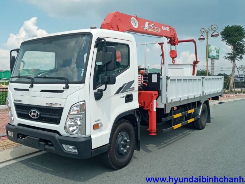 Hyundai EX8 GTL gắn cẩu 